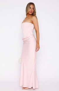 Vestido con Corsé y Falda Drapeada – Rosa