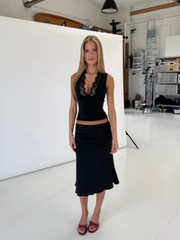 BELORIA – Stretch Fitted Top