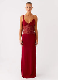 BELORIA – Evonni Black Lace Maxi Dress