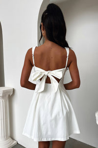Vestido Bransley de tirantes ajustables – Corte A
