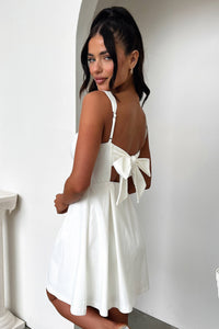 Vestido Bransley de tirantes ajustables – Corte A