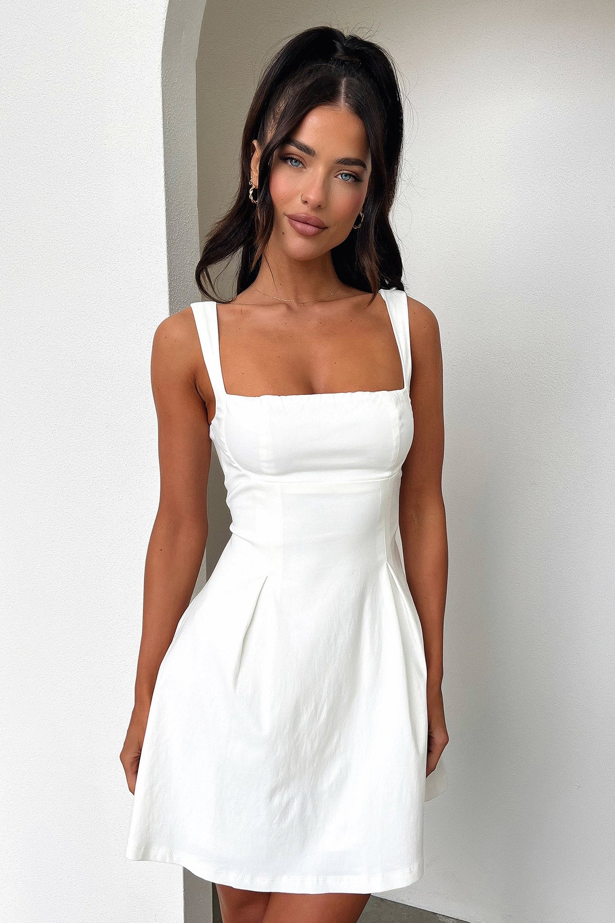 Vestido Bransley de tirantes ajustables – Corte A
