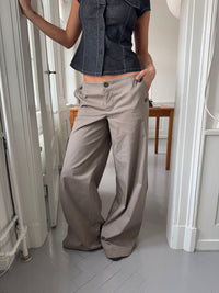 BELORIA – Taupe Straight Leg Trousers
