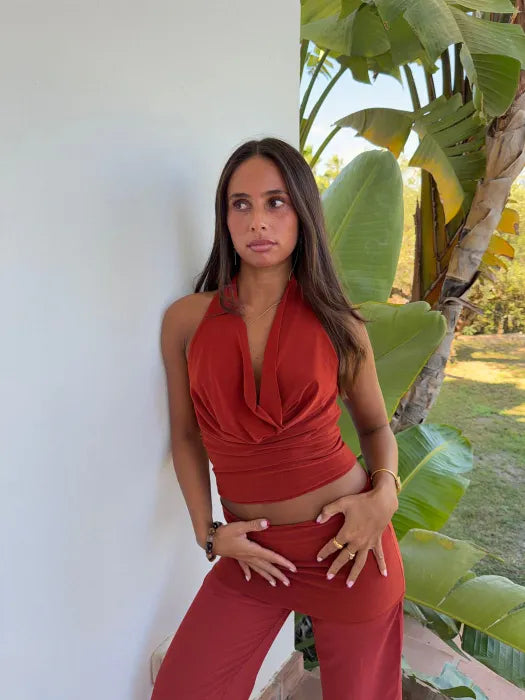 BELORIA – Halter Neck Top