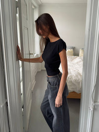 Short-sleeved blouse with elastic waist - Black