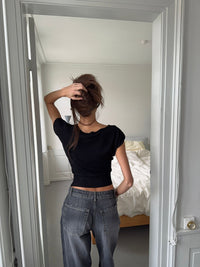 Short-sleeved blouse with elastic waist - Black